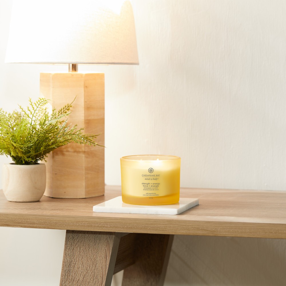 Strength & Energy (Pineapple Coconut) - Tumbler 3-Docht von Chesapeake Bay