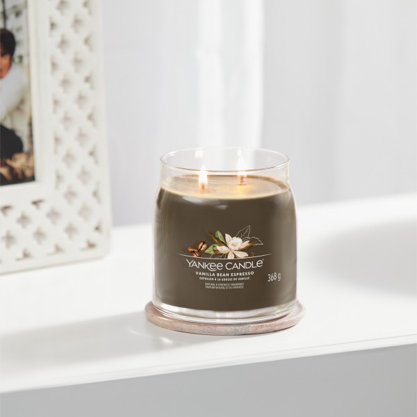 Vanilla Bean Espresso - Signature  Jar M von Yankee Candle