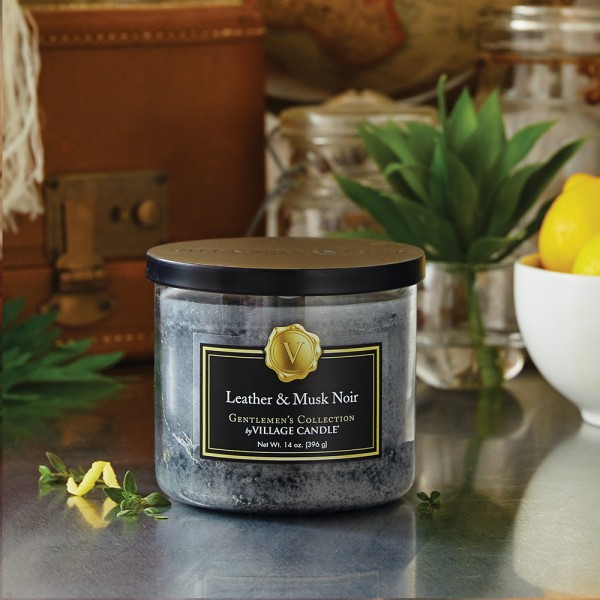 Gentleman`s - Leather & Musk Noir von Village Candle