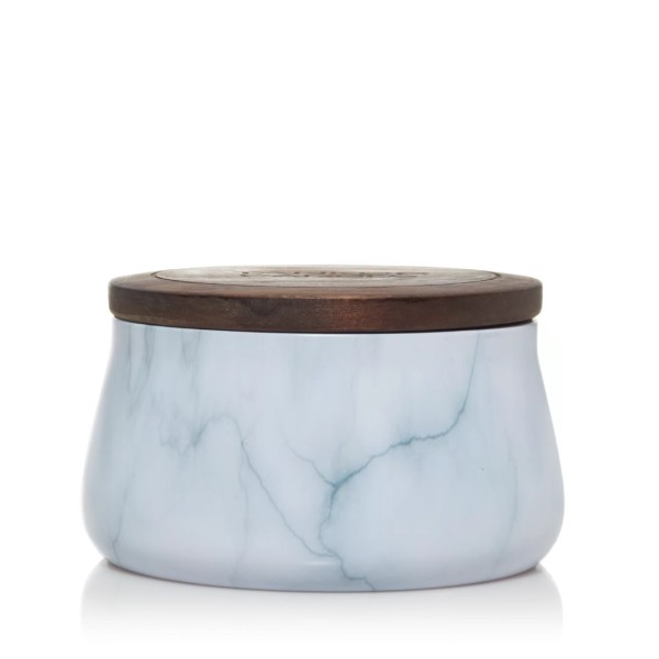 Outdoor Kerze - Linden Tree Blossoms von Yankee Candle