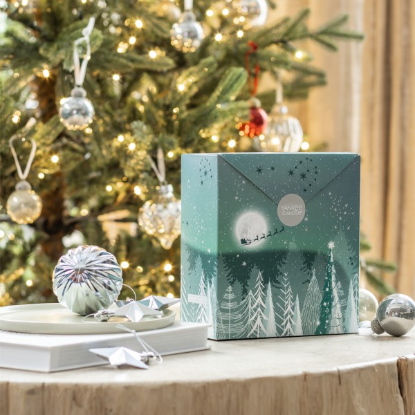 Geschenkset Holiday Bright Lights - Tumbler und 3 Glasvotivkerzen von Yankee Candle