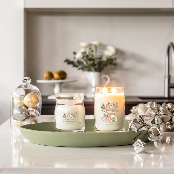 White Spruce & Grapefruit - Signature  Jar L von Yankee Candle