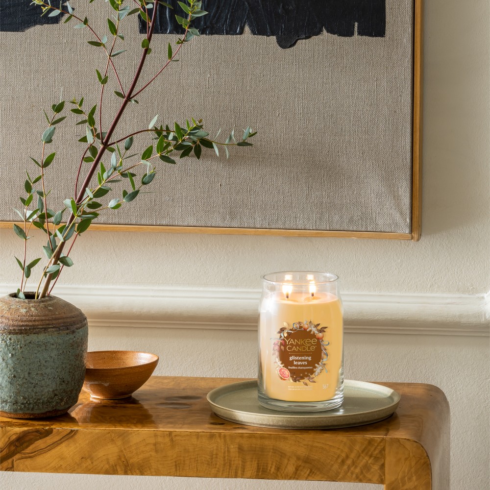 Glistening Leaves - Signature Jar L von Yankee Candle