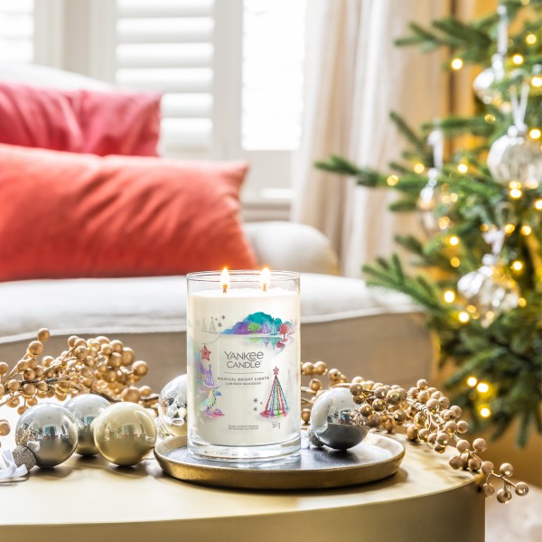 Magical Bright Lights - Signature  Jar L von Yankee Candle