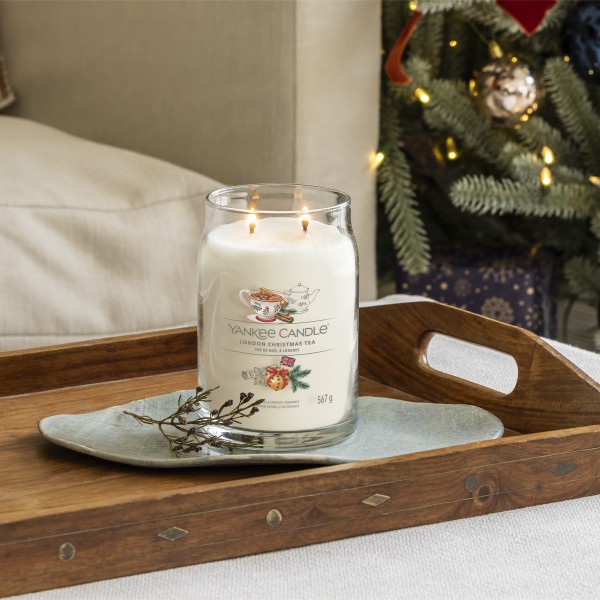 London Christmas Tea - Signature  Jar L von Yankee Candle