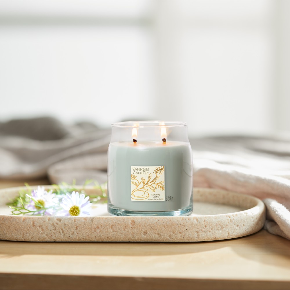 Serenity Stone - Signature Jar M von Yankee Candle
