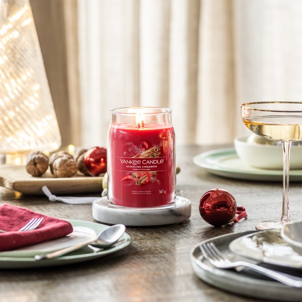 Sparkling Cinnamon - Signature  Jar L von Yankee Candle