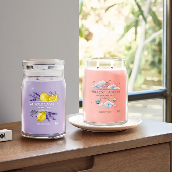 Watercolour Skies - Signature  Jar L von Yankee Candle