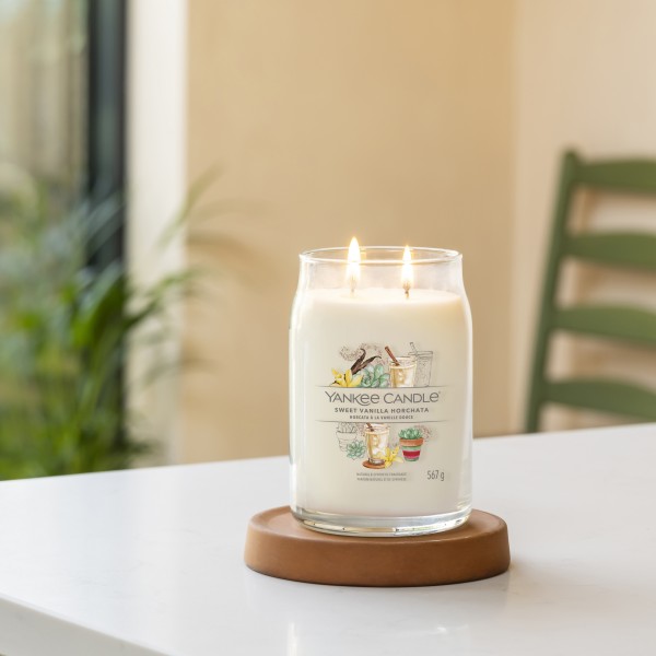 Sweet Vanilla Horchata - Signature  Jar L von Yankee Candle