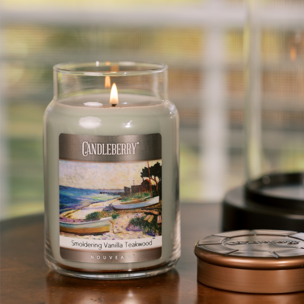 Smoldering Vanilla Teakwood - Grosses Glas 623g von Candleberry