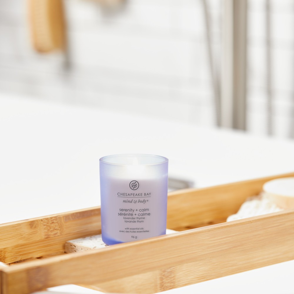 Serenity & Calm (Lavender Thyme) - Tumbler Small von Chesapeake Bay
