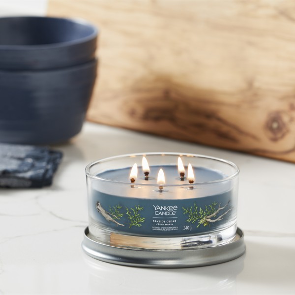 Bayside Cedar - Signature 5 Wick Tumbler von Yankee Candle