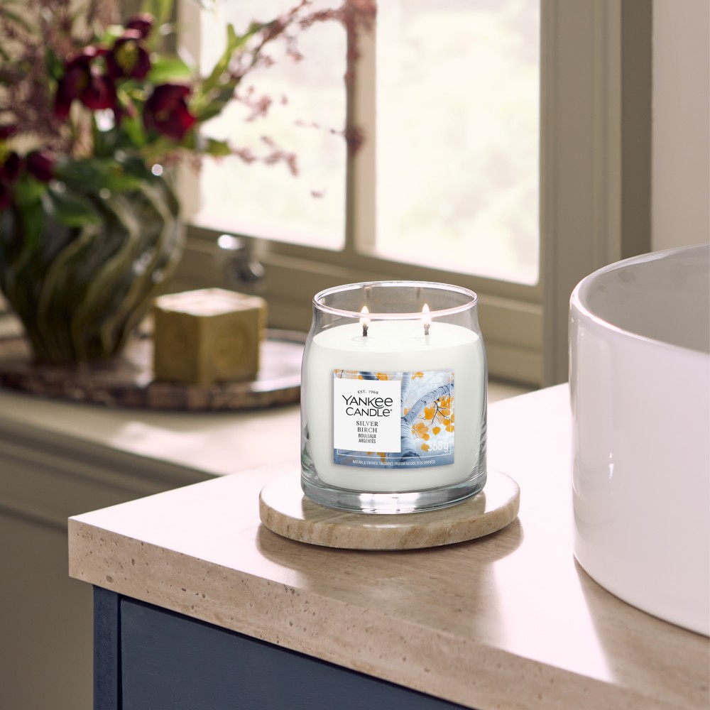 Silver Birch - Signature Jar M von Yankee Candle