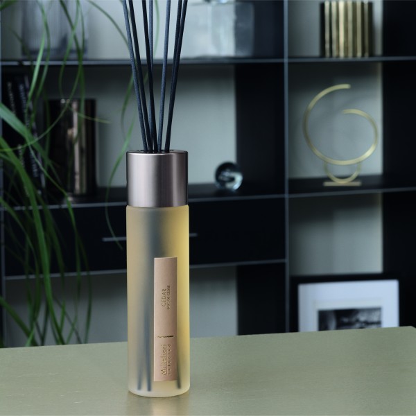Selected - Cedar - Stick Diffuser 100ml von Millefiori
