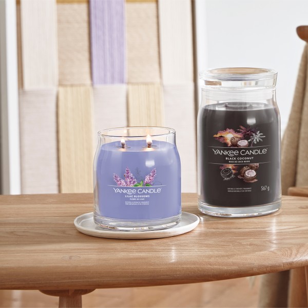 Lilac Blossoms - Signature  Jar L von Yankee Candle