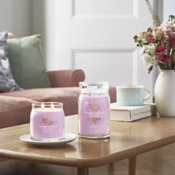 Hand Tied Blooms - Signature  Jar L von Yankee Candle