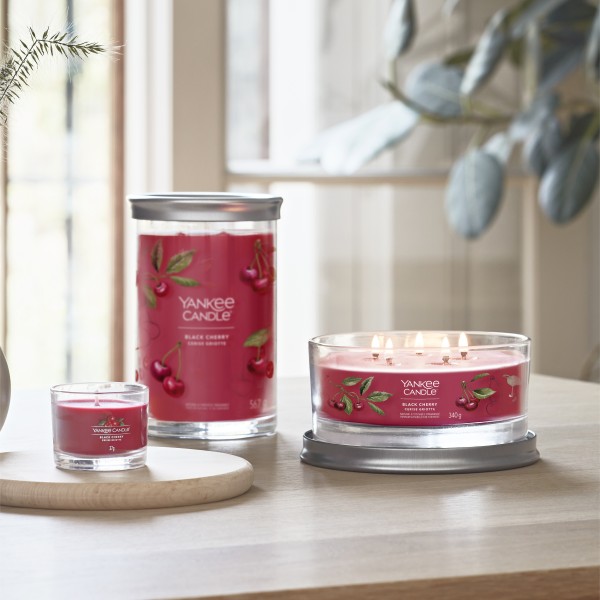 Black Cherry - Signature  Tumbler L von Yankee Candle