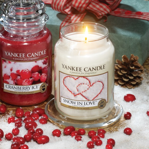 Snow in Love - 104g von Yankee Candle