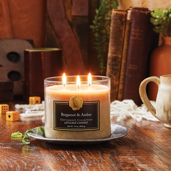 Gentleman`s - Bergamot & Amber von Village Candle