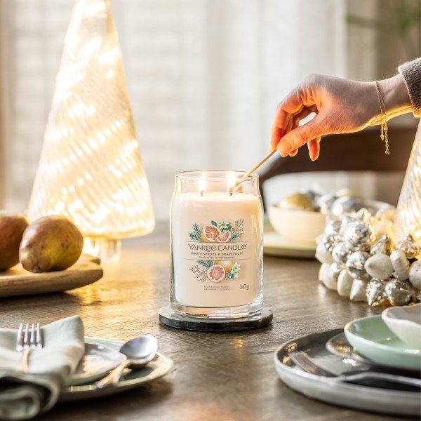 White Spruce & Grapefruit - Signature  Jar L von Yankee Candle