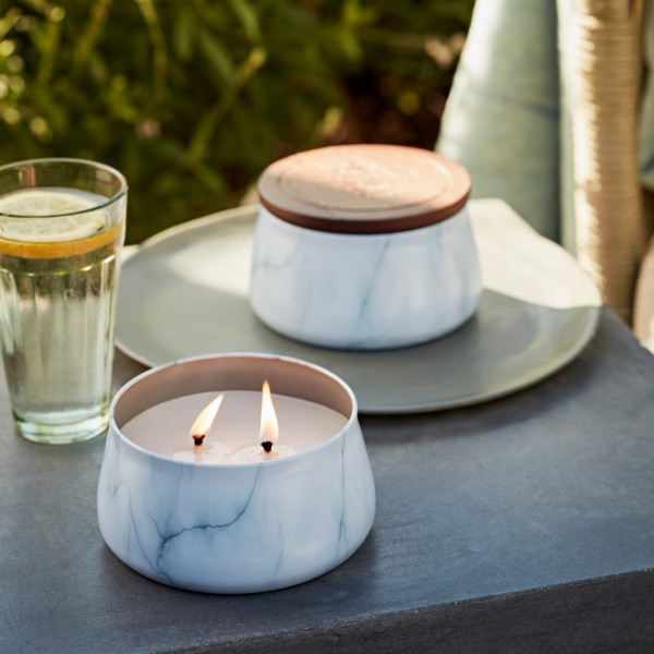 Outdoor Kerze - Linden Tree Blossoms von Yankee Candle