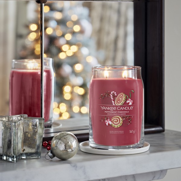 Peppermint Pinwheels - Signature  Jar L von Yankee Candle