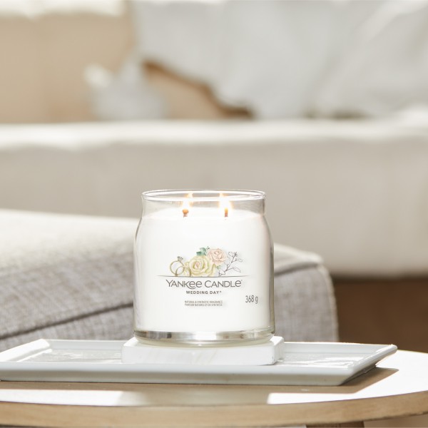 Wedding Day - Signature  Jar M von Yankee Candle