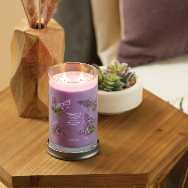 Lilac Blossoms - Signature  Tumbler L von Yankee Candle