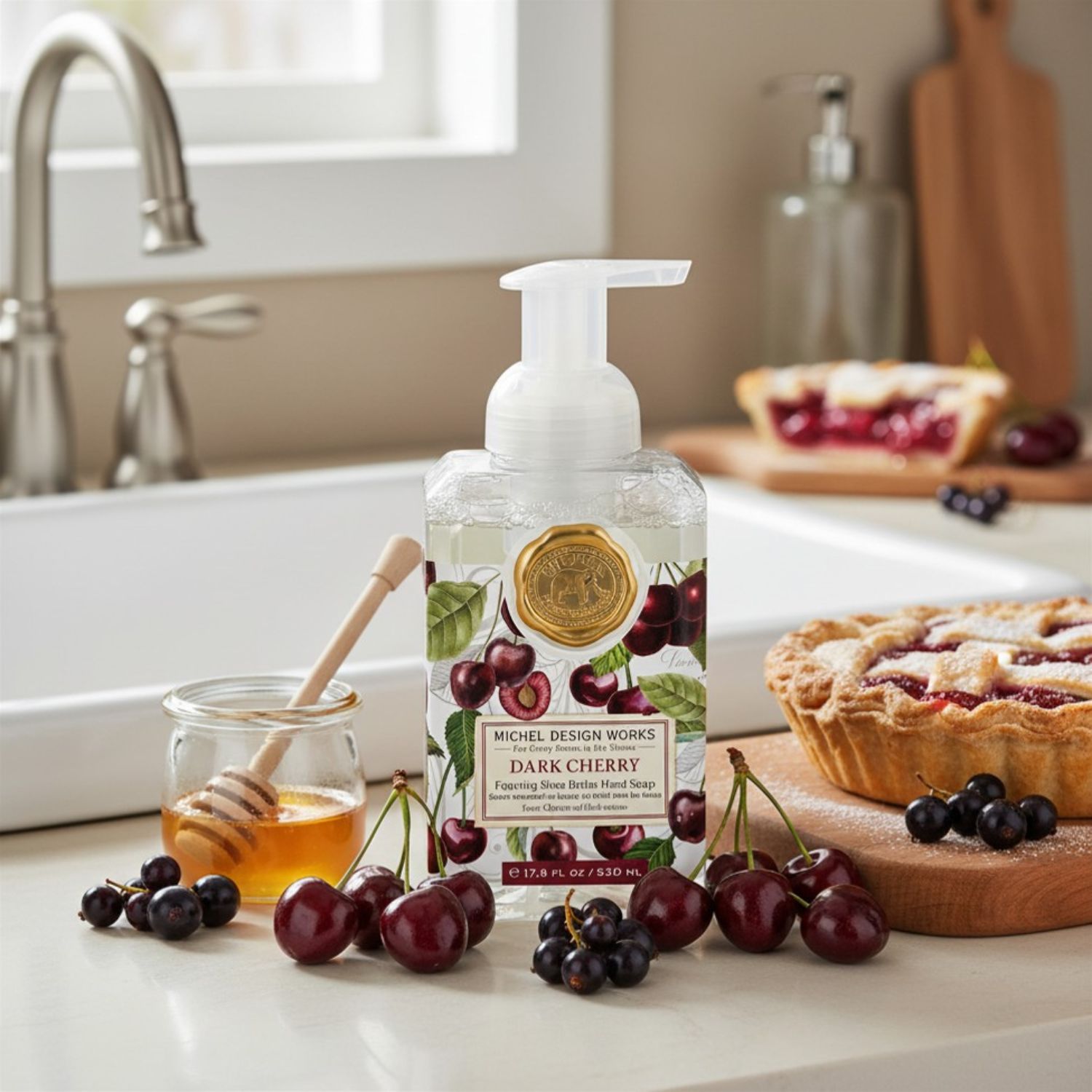 Schaumseife - Dark Cherry - 530ml von Michel Design Works