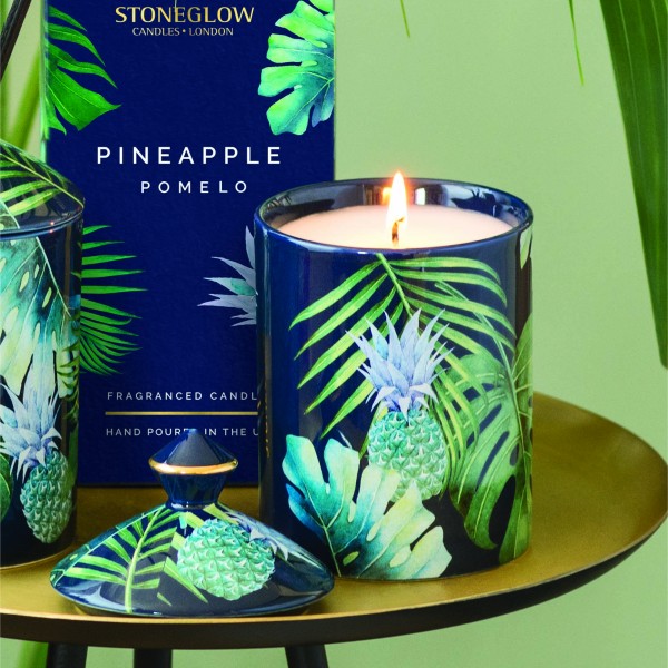 Urban Botanics Duftkerze - Pineapple Pomelo von Stoneglow
