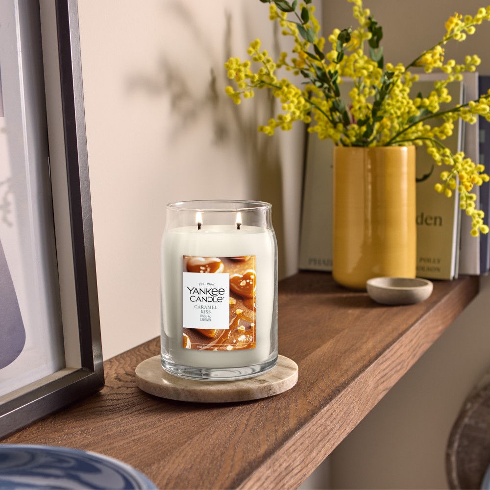 Caramel Kiss - Signature Jar L von Yankee Candle