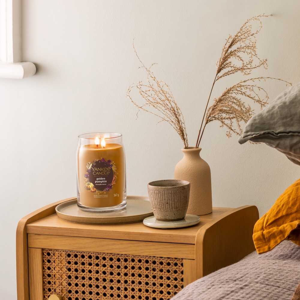 Golden Pumpkin - Signature Jar L von Yankee Candle