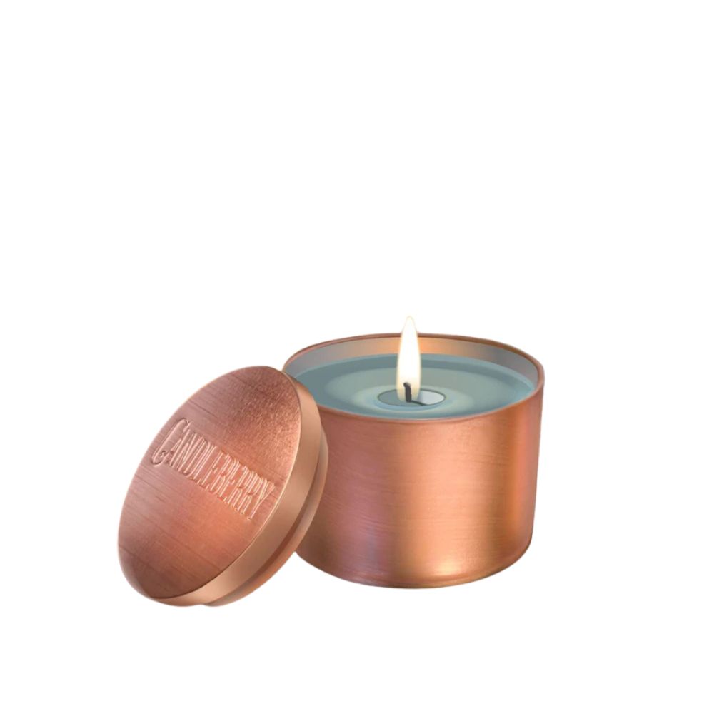 Smoldering Vanilla Teakwood - Travel Tin 128g von Candleberry