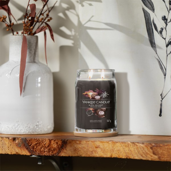 Black Coconut - Signature  Jar L von Yankee Candle