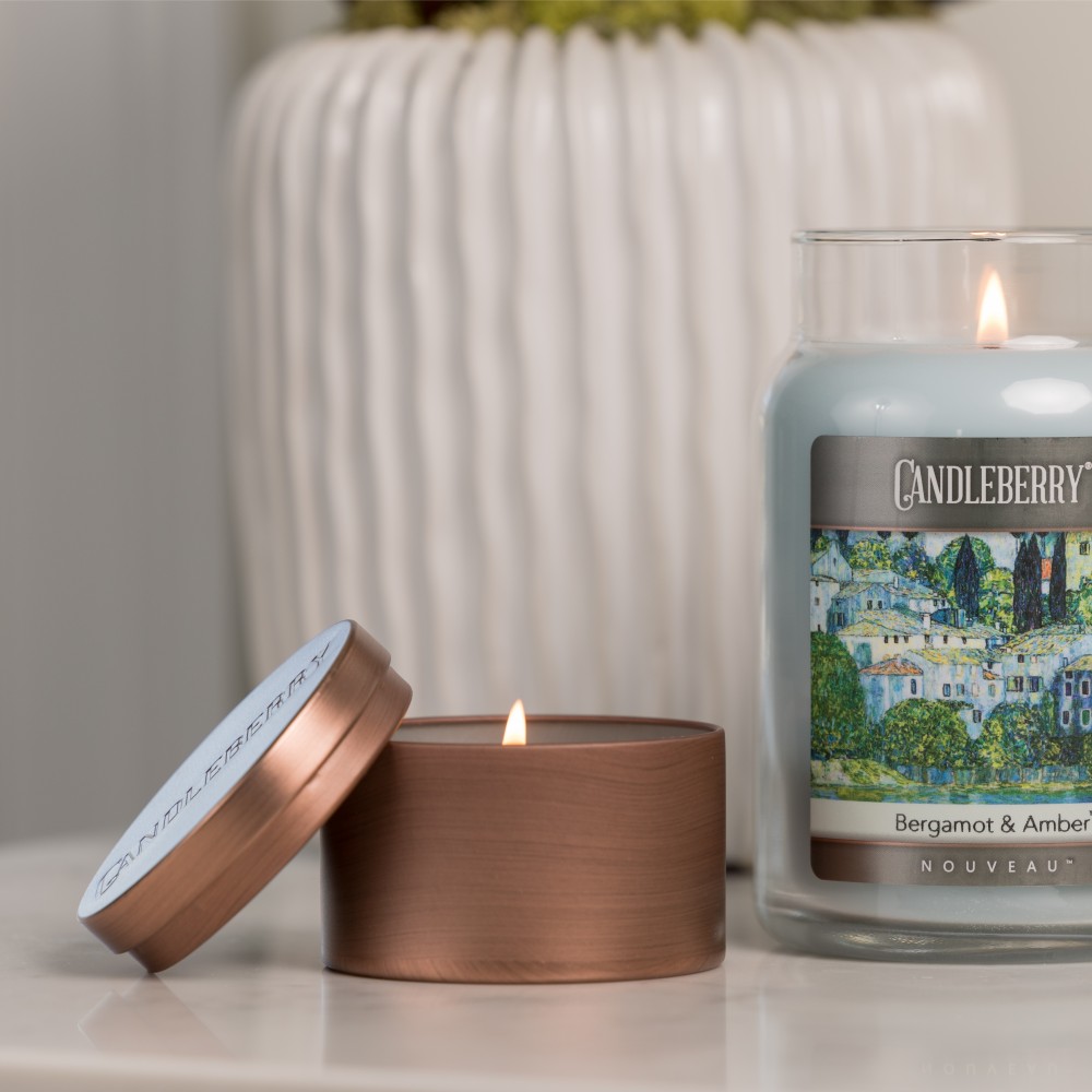 Bergamot & Amber - Travel Tin 128g von Candleberry