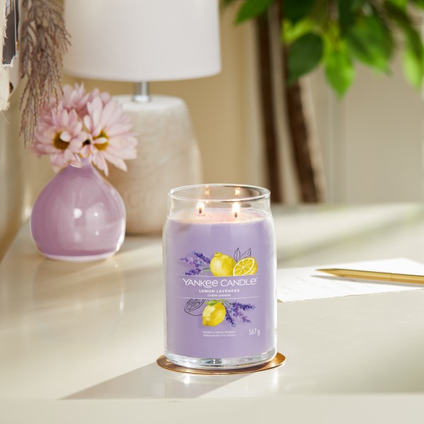 Lemon Lavender - Signature  Jar L von Yankee Candle