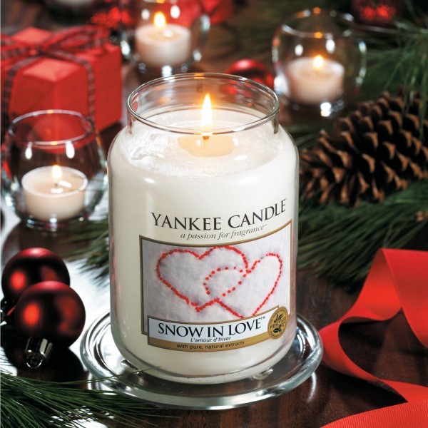 Snow in Love - 104g von Yankee Candle