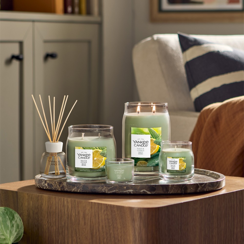 Sage & Citrus - Signature Jar S von Yankee Candle