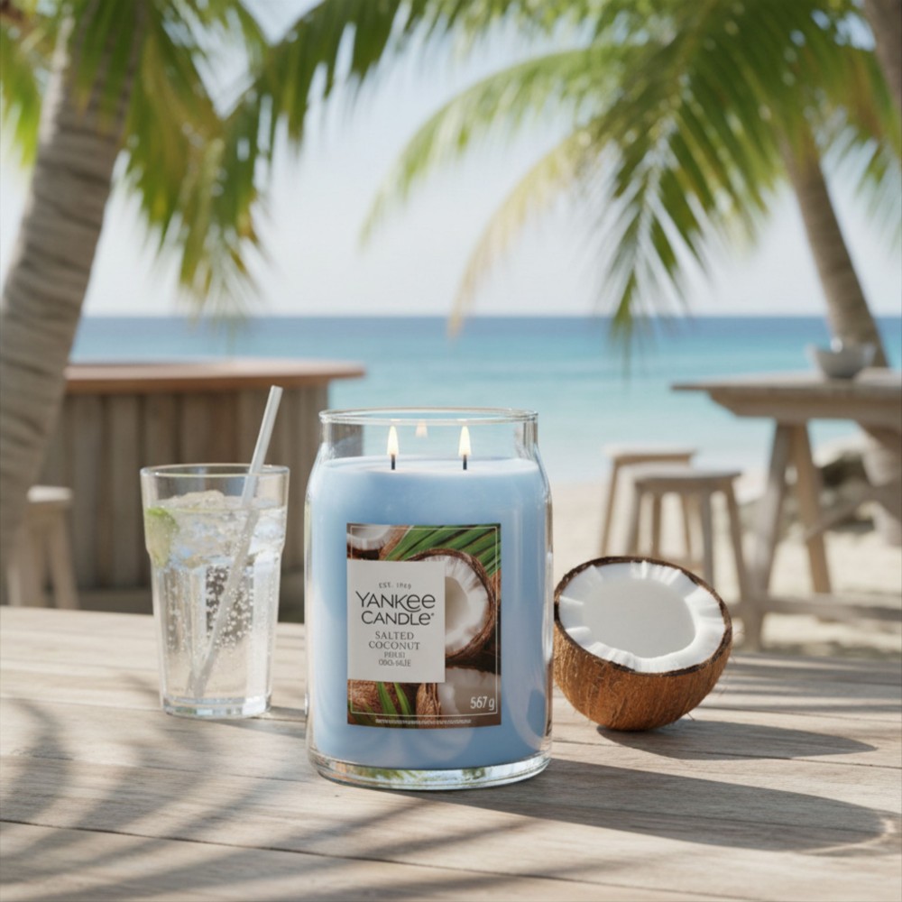 Salted Coconut - Signature Jar L von Yankee Candle