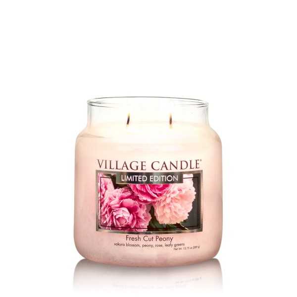 Fresh Cut Peony - 454g von Village Candle