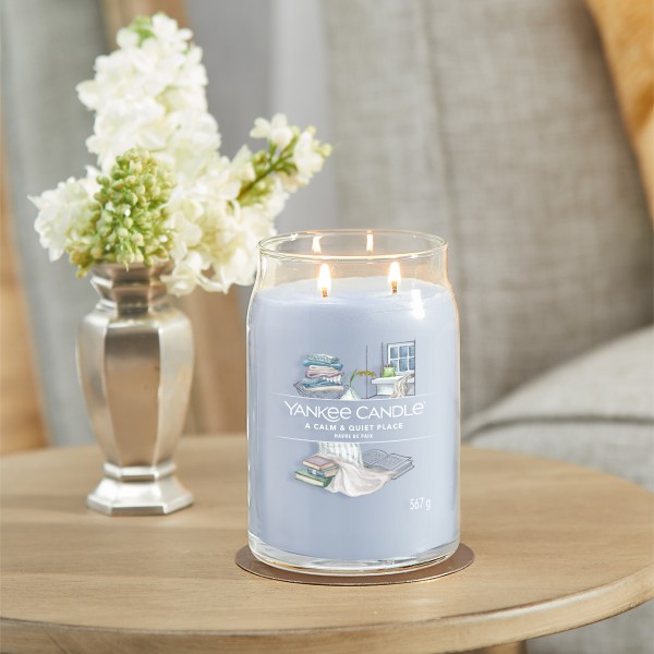 A Calm & Quiet Place - Signature  Jar L von Yankee Candle