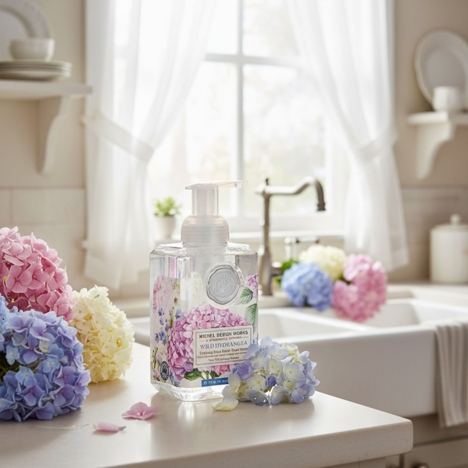 Schaumseife - Wild Hydrangea - 530ml von Michel Design Works
