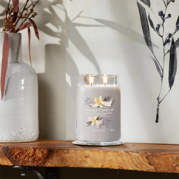 Smoked Vanilla & Cashmere - Signature  Jar L von Yankee Candle